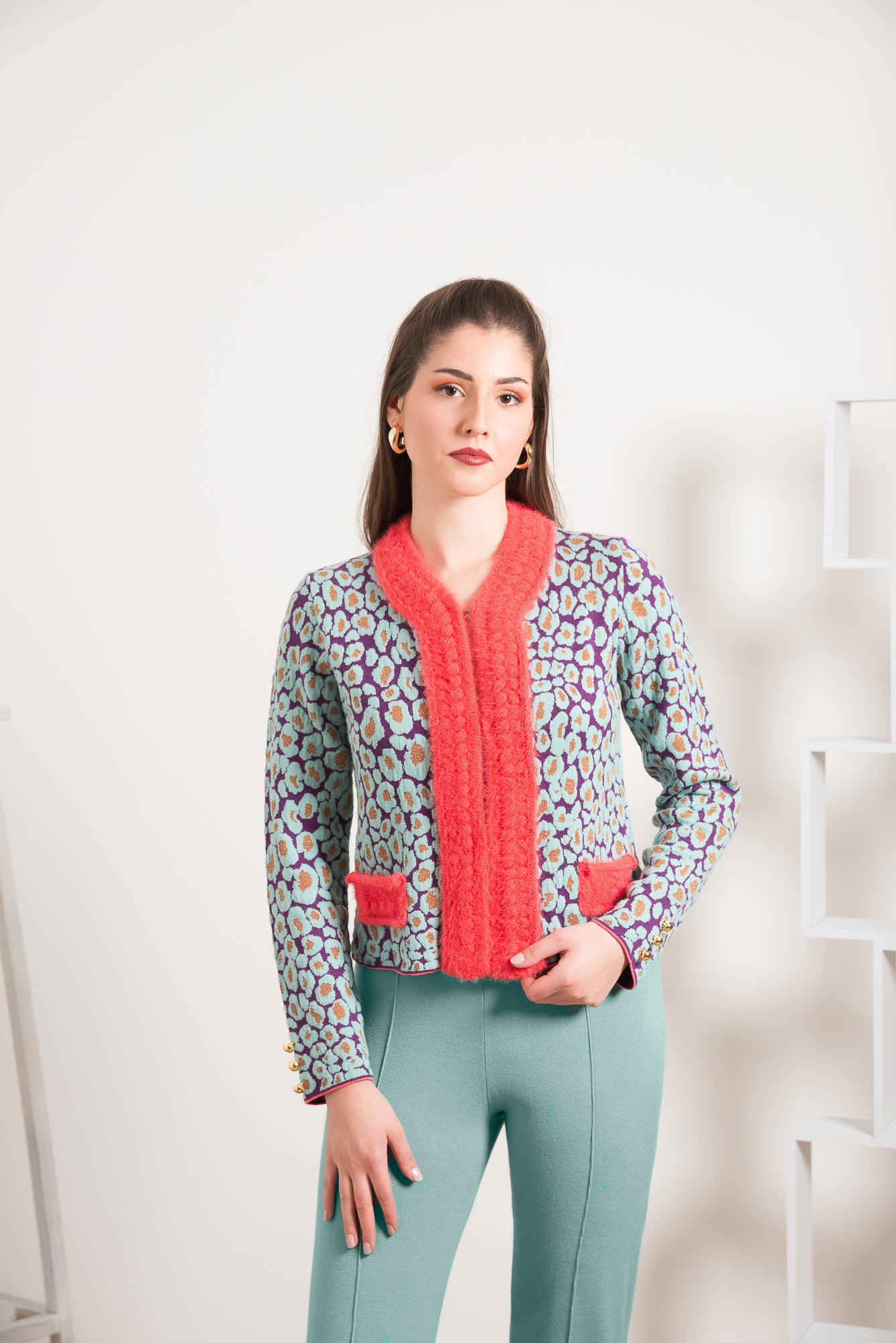 Cardigan a Motivo Animalier con Bordo e Tasche a Patta Effetto Teddy