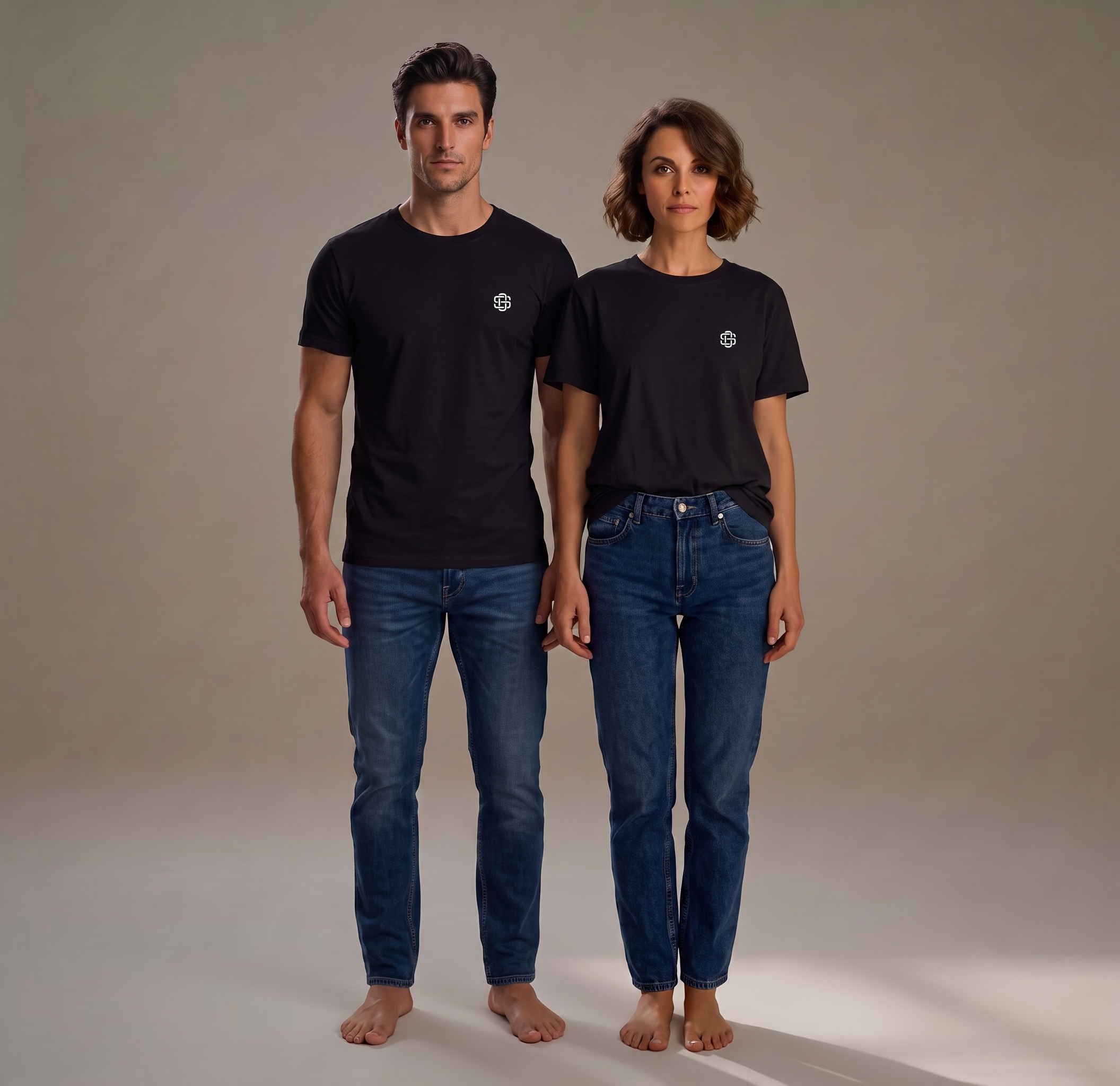 T-shirt unisex puro cotone con logo