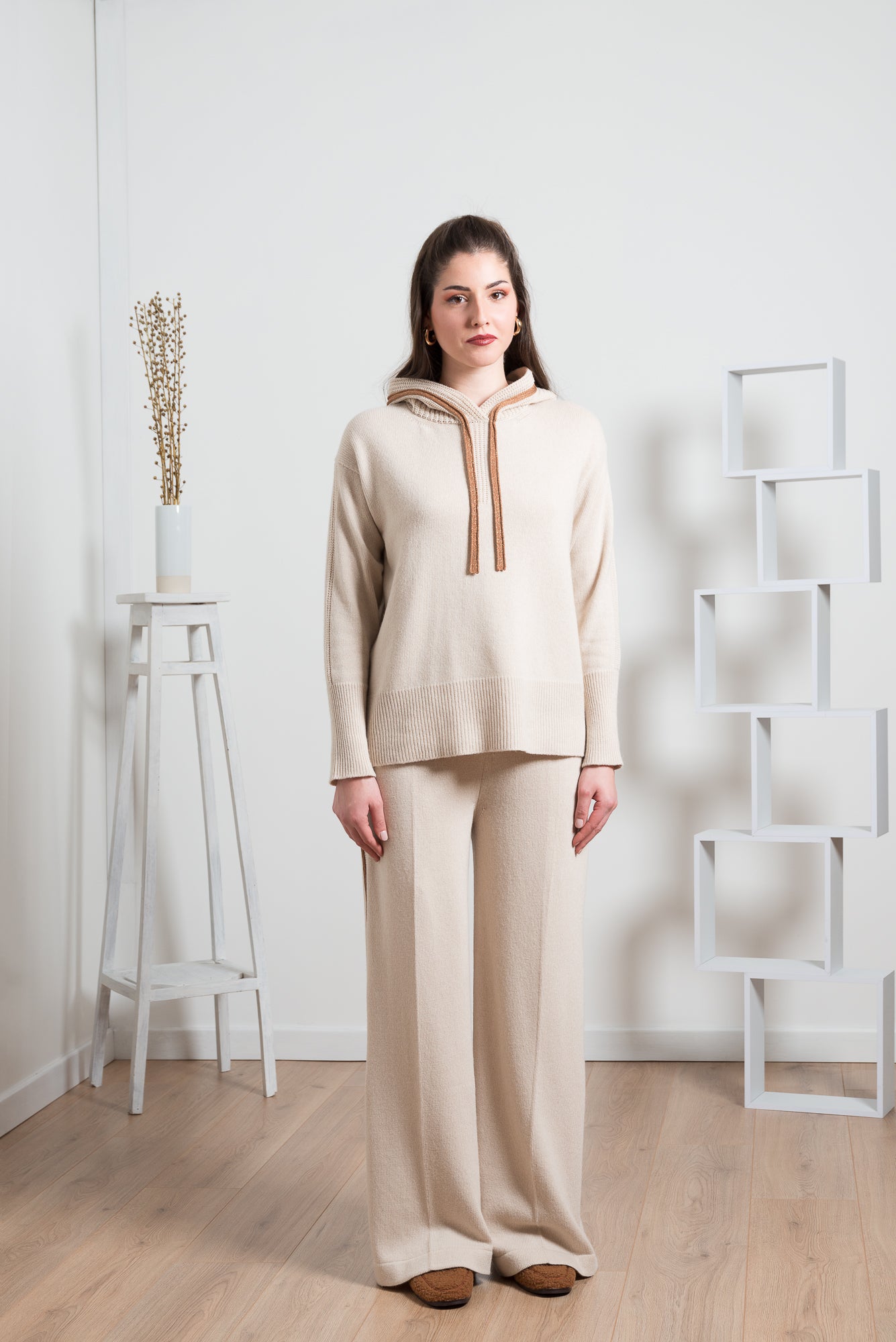 Felpa con Cappuccio e Lacci in Lurex